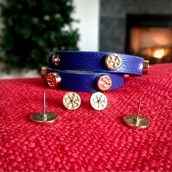 Tory Burch Bracelet & Earrings Set Studded Double Wrap Leather NWOT - Picture 9 of 13